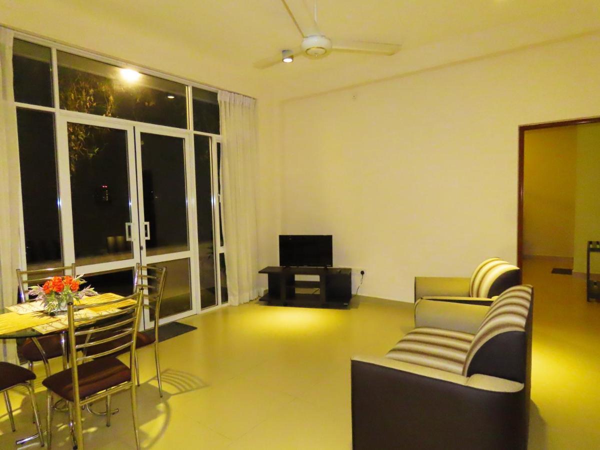 Vivas Residencies Luxury Apartments Dehiwala-Mount Lavinia Εξωτερικό φωτογραφία